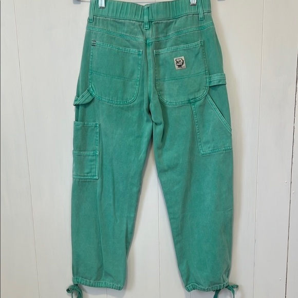 BDG Green Cargo Crop Pants Size 0 - Picture 3 of 6